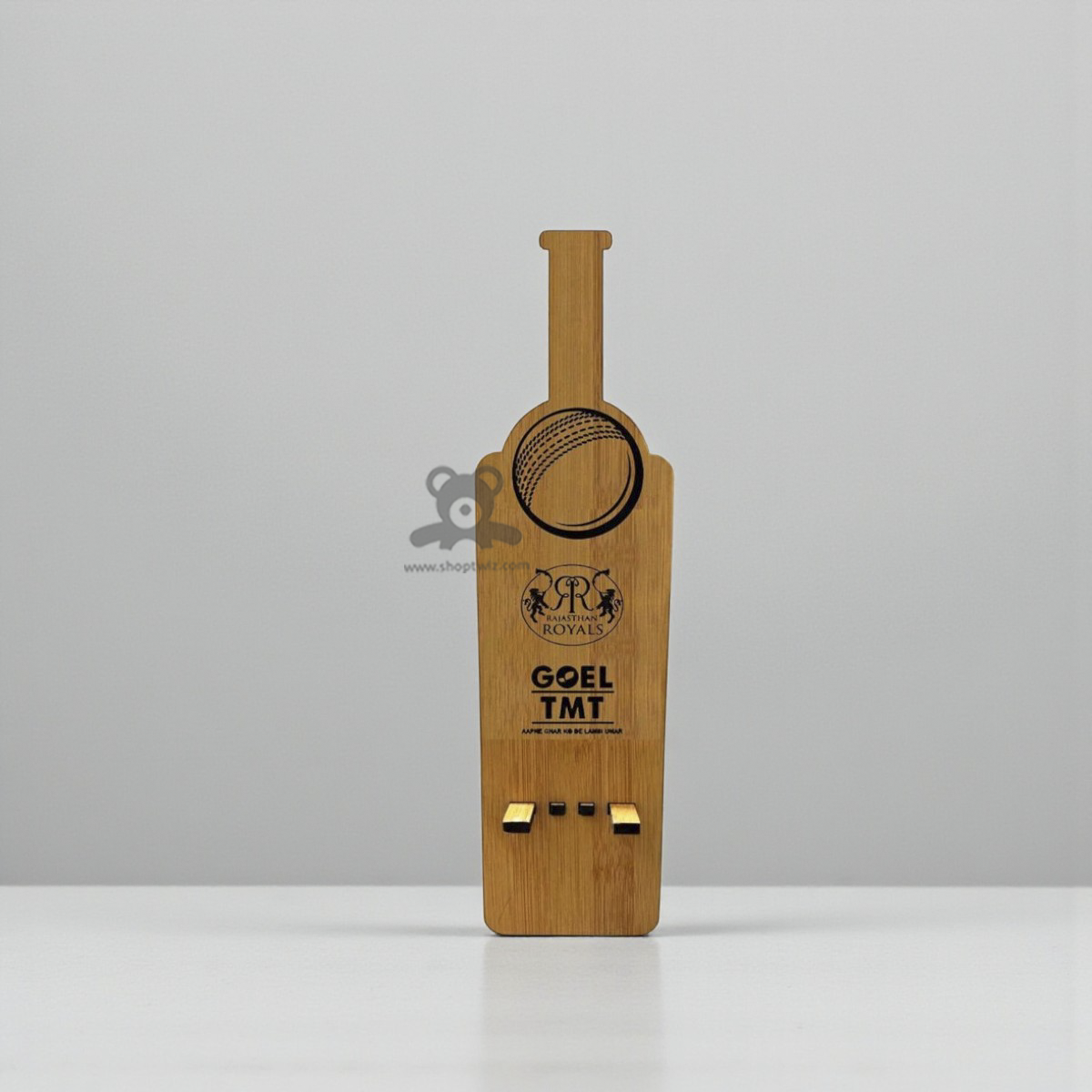 ShopTwiz Beautiful Wooden Mobile Stand of Cricket Bat Shape for Corporate Gifting