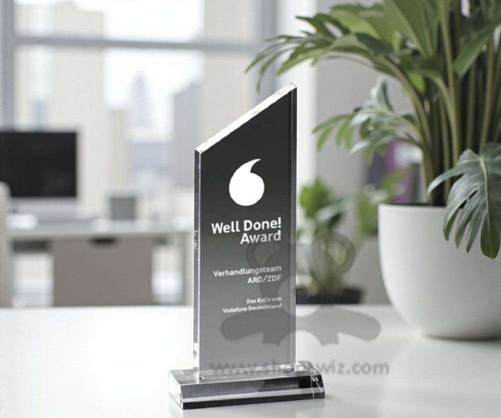 ShopTwiz Customized Trophy – Personalized Logo & Name Printed Corporate Gift