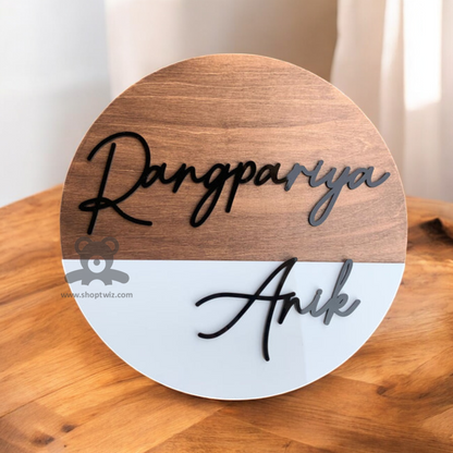 ShopTwiz Circle Wood and White Acrylic Black Letter Name Plate for House and Office