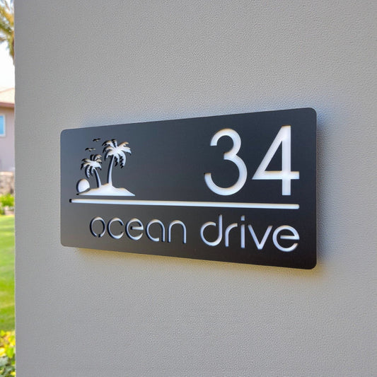 ShopTwiz Rectangle Z Black White Letter and Design Name Plate for House and Office