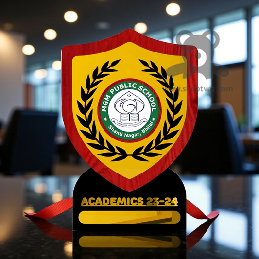 ShopTwiz Customized Wooden Shield Trophy - Academic & Corporate Award