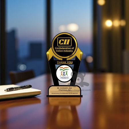 ShopTwiz Trophy with Customized Logo and Brand Name with Golden and Black Finish